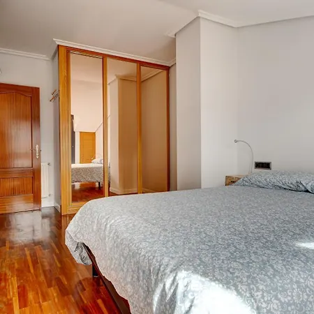 Luminoso Atico Con Terraza, Irun, Parking, 4Pax Apartamento Exterior foto